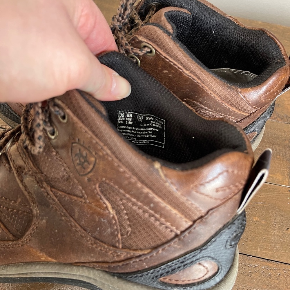 Ariat Vista Ankle Boot Women's Barn Hiking boot Size 6B - Picture 8 of 8